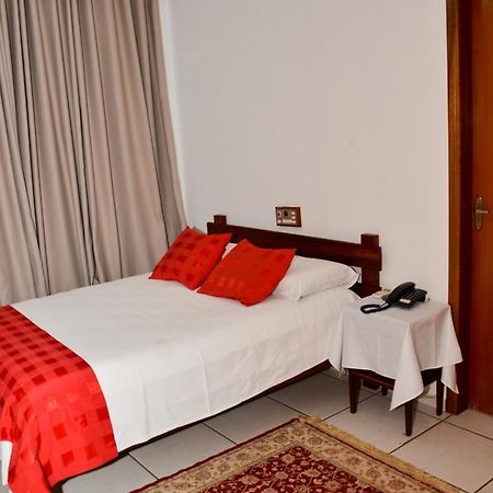 Pousada Victor Ribeirao Claro Екстер'єр фото